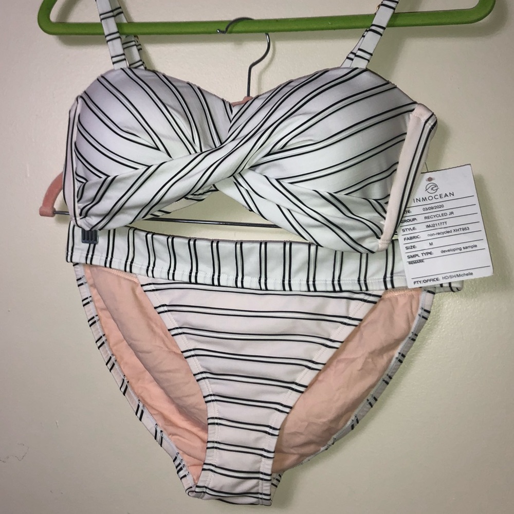 InMotion Brand 2 Piece Bathing Suit Med